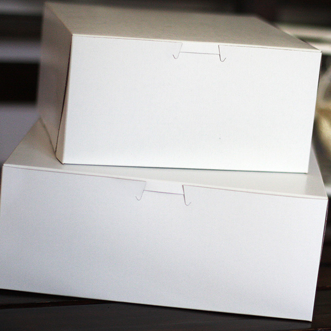 BOX CAKE 5.5x4x3 LOCK CORNER WHITE
